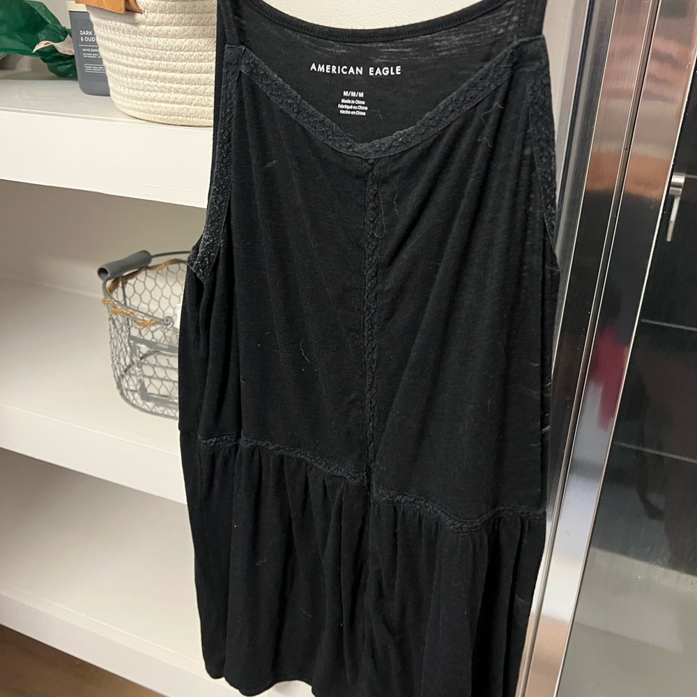 American eagle tank top // good condition no issues // M